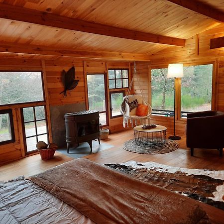 Domaine De La Vitarelle Glamping Villaniere 外观 照片