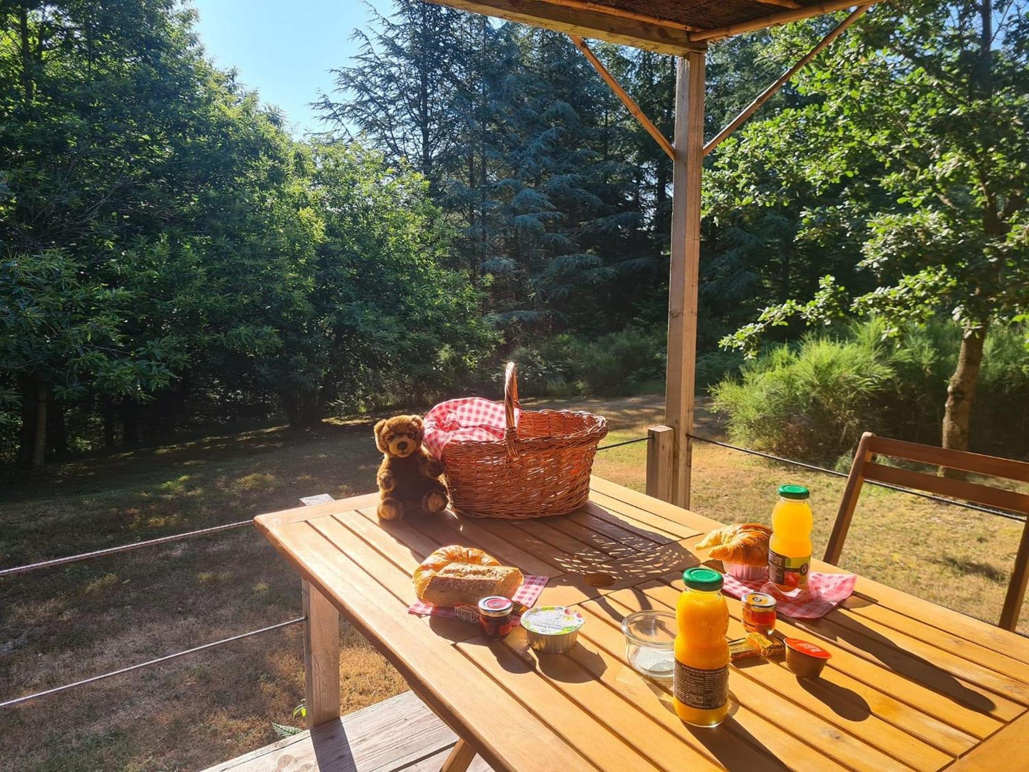 Domaine De La Vitarelle Glamping Villaniere 外观 照片