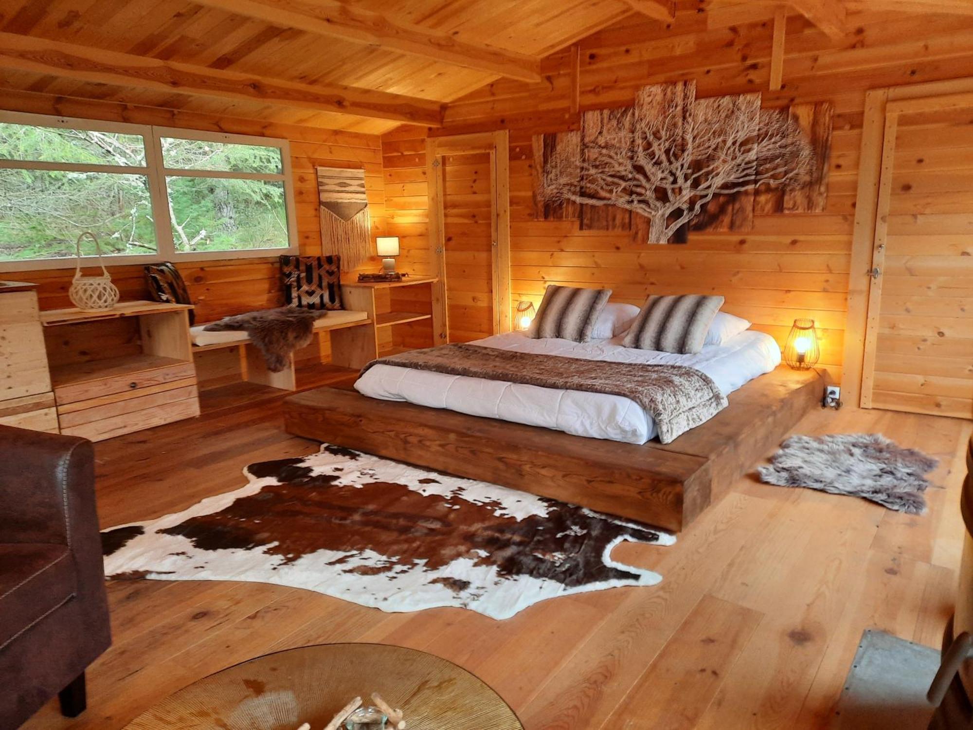Domaine De La Vitarelle Glamping Villaniere 外观 照片
