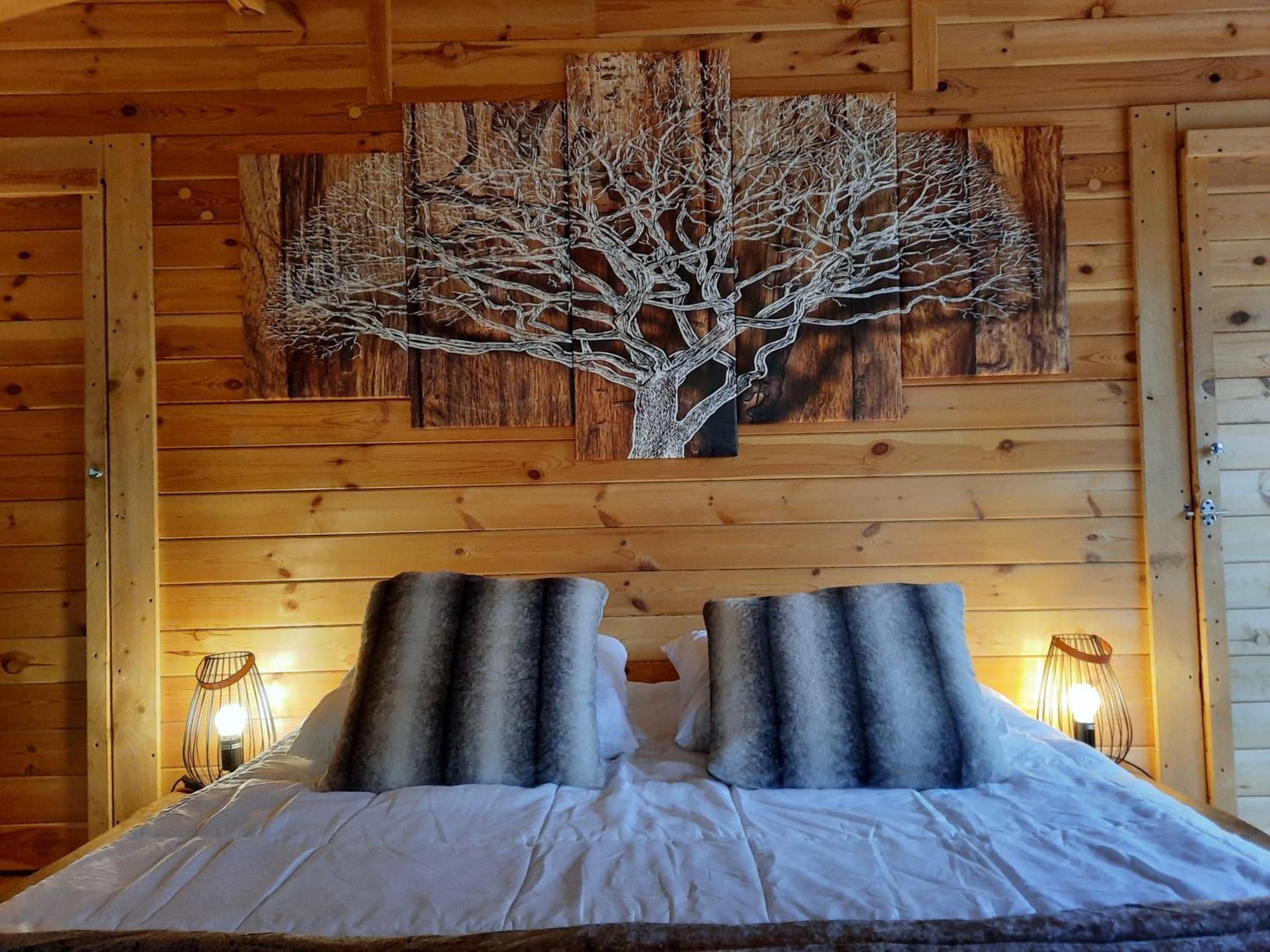 Domaine De La Vitarelle Glamping Villaniere 外观 照片